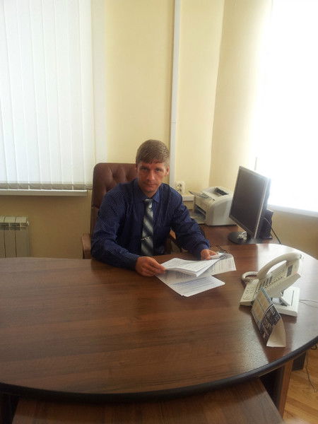 Денис Макурин