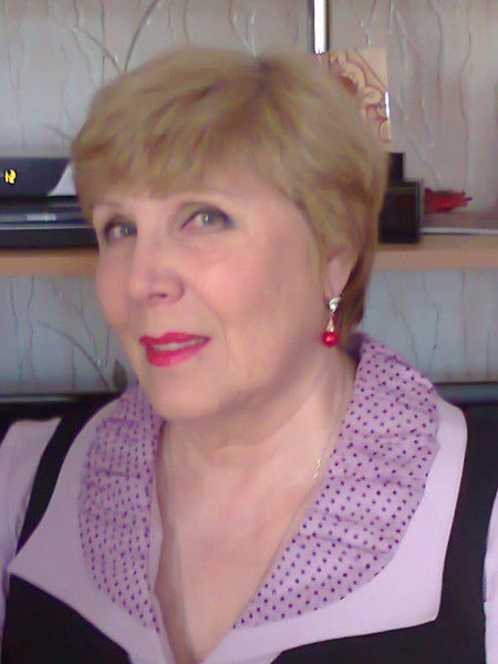 Лариса Григорьева