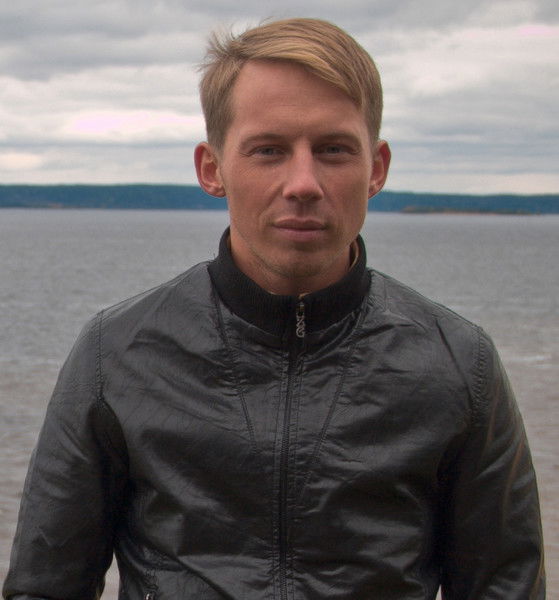 Максим Витальевич