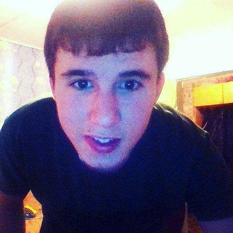 Толя Сенкеевичь