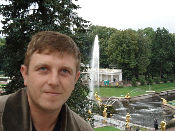 Андрей Неустроев