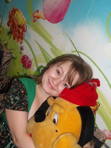 Анна Головей