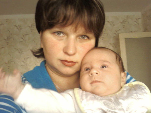 Лена Попова