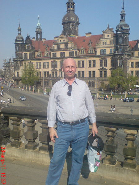 Виталий Крестьянинов