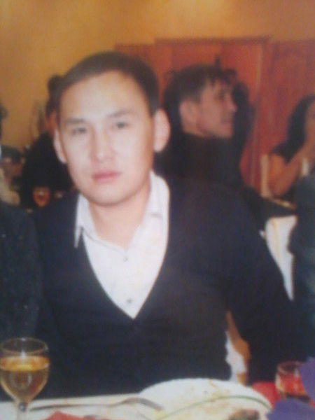 Азамат Ургеншбаев