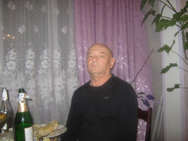 Александр Елисеев