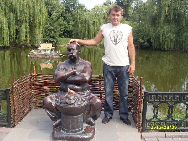 Владимир Брюх