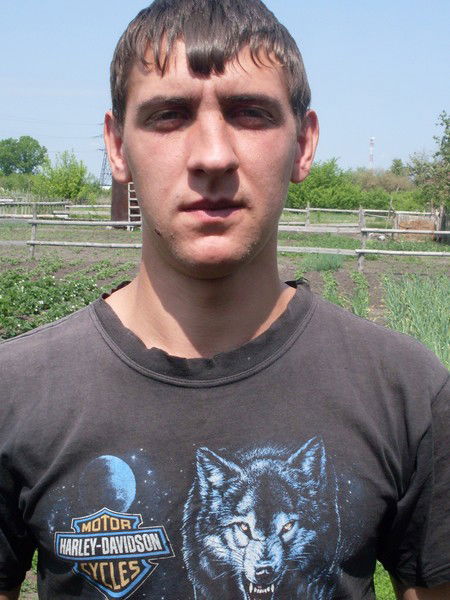 Михаил Перов