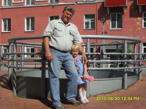 Анатолий Сумишевский