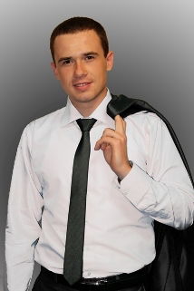 Максим Кирсанов