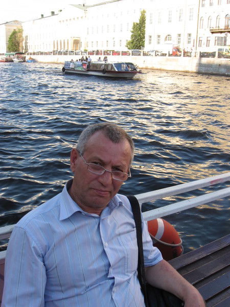 Валерий Карнаухов