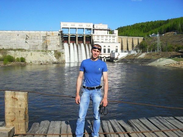 Юра Демидов