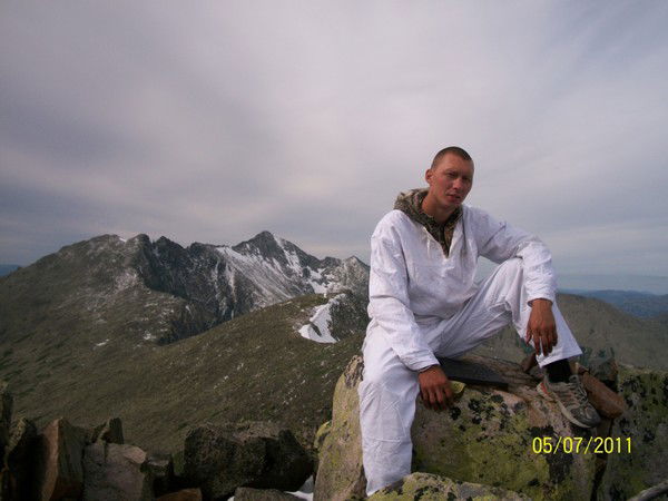 Алексей Безбородов