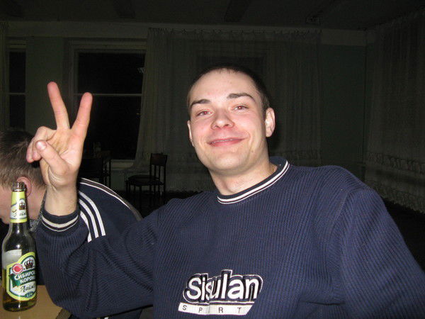 Леонид *********