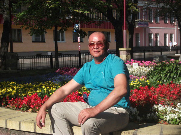 Арман Ахметов