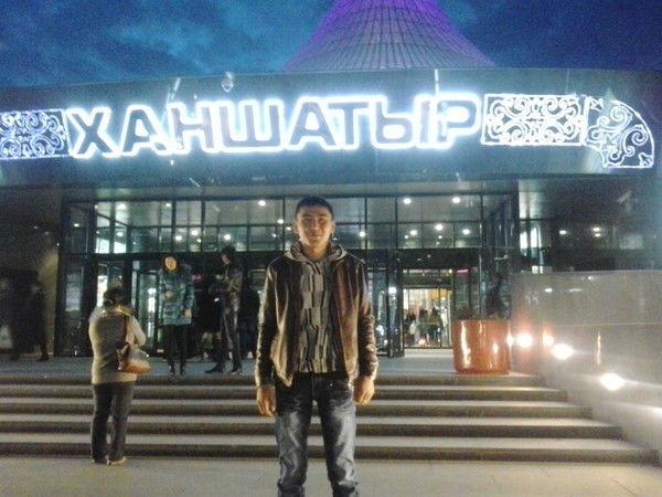 Алмат Курмашов