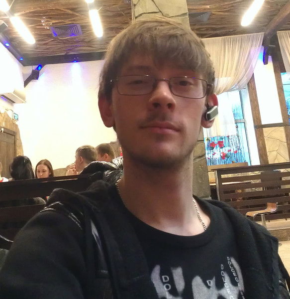 Александр Песков