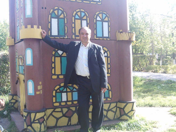 Тахир Гафуров