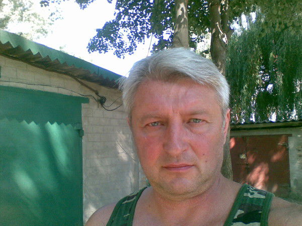 Александр Стрельцов