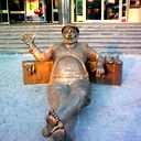 Александр Ларин