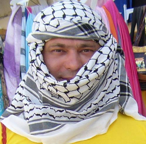 Денис Яхнов