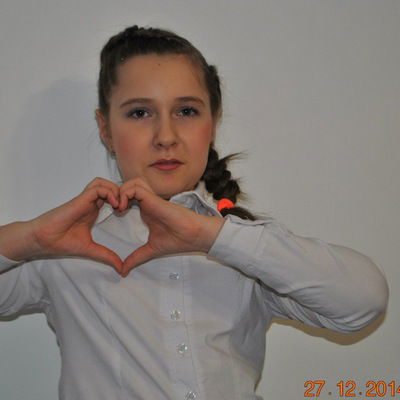 Яна Леонтьева