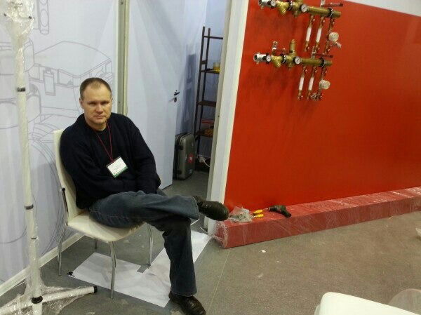 Александр Анохин