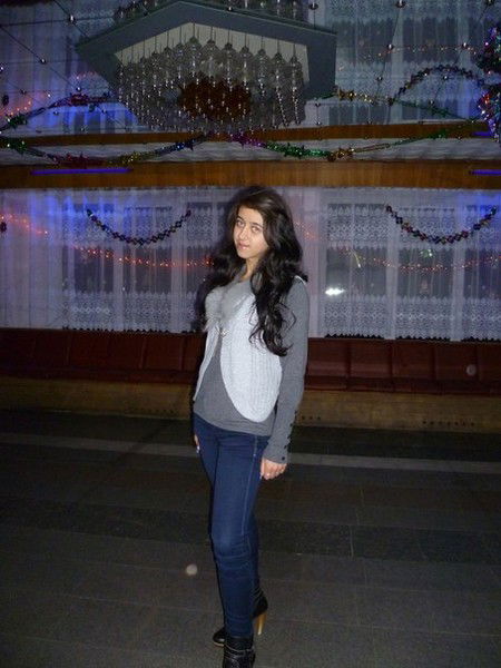 Лена Лакутиевская