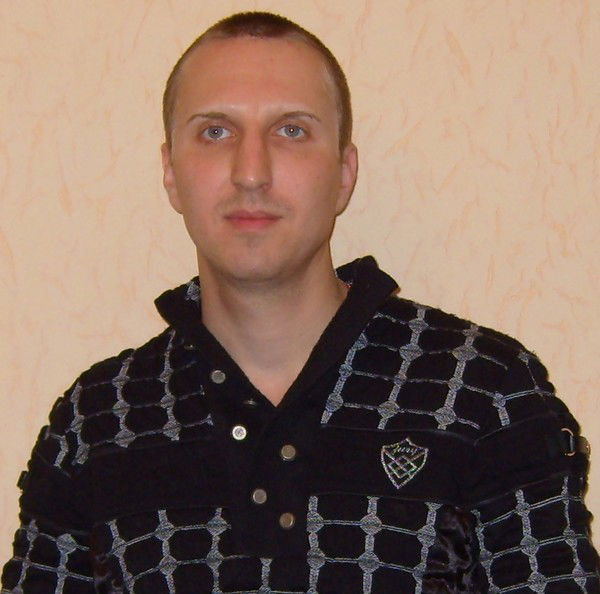 Максим Муравьёв