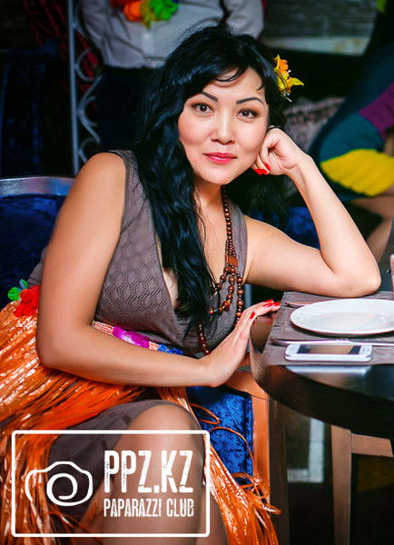 Айна Адильгужина