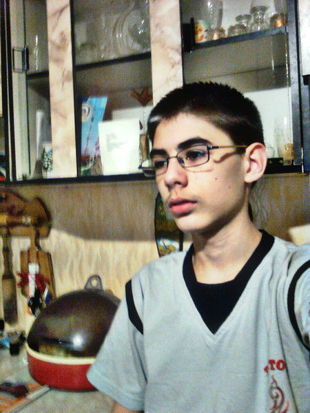 Толя Комерист