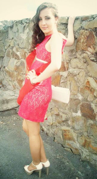 Виктория Гинтова