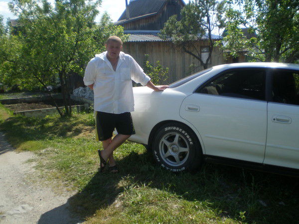 Александр Беззубов