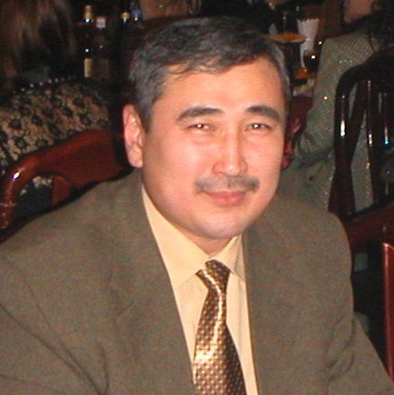 Кадирбек Муратов