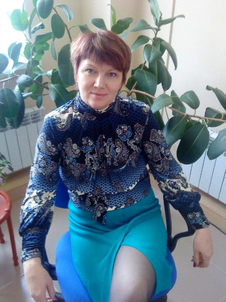 Лара Парусова