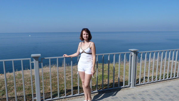 Елена Абанина