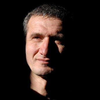 Андраник Атоян