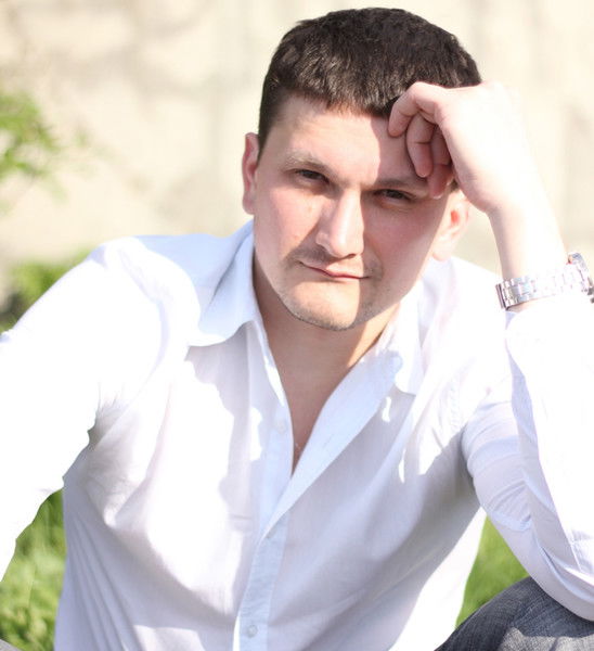 Сергей Бекушев