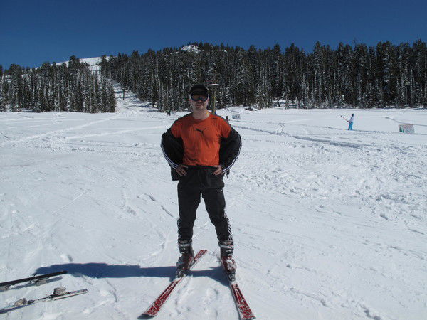 Виктор Петров