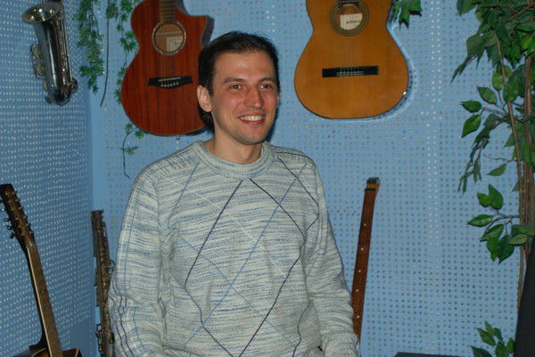 Алексей Овчаров