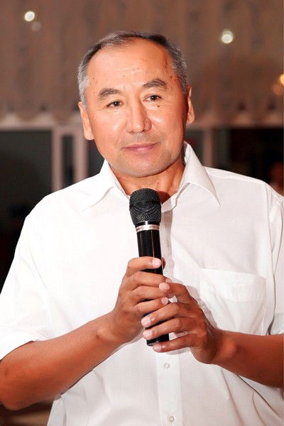 Мыктыбек Егембердиев