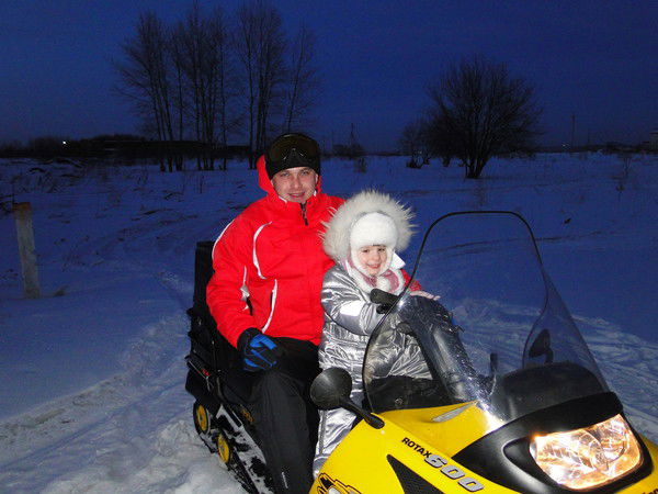 Максим Шиков