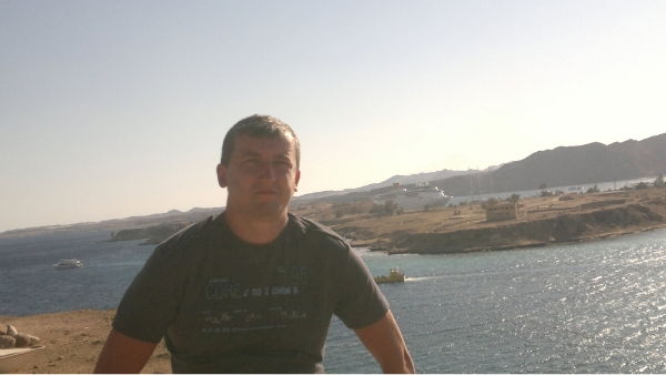 Дмитрий Николаев