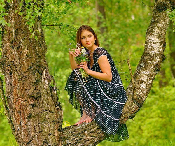 Лариса ♩ ♪ ♫ ♬ ♭ ♮ ♯