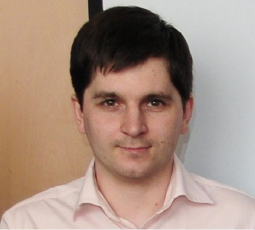 Александр Тихонов