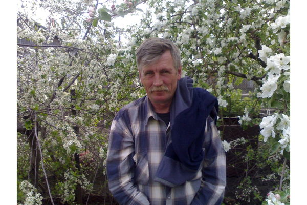 Анатолий Пивоваров