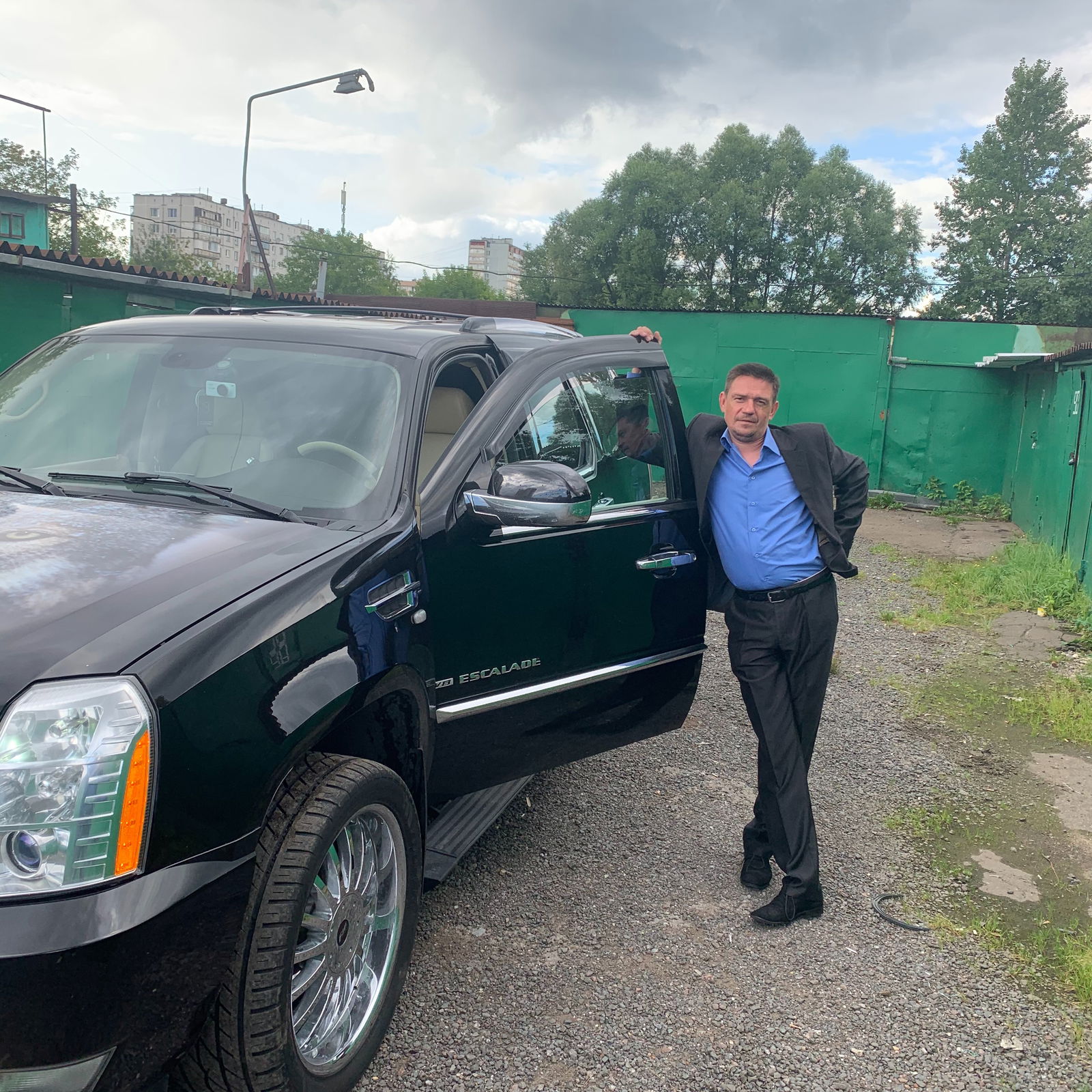 Андрей Волков