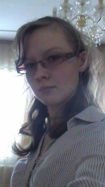 Полиночка Пахомова))