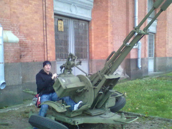 Женя Лунякин