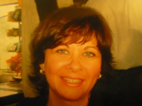 Надя Иванова